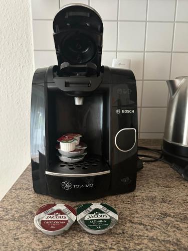 Westfalenpark Apartment with Terrace and Parkingにあるコーヒーまたはお茶