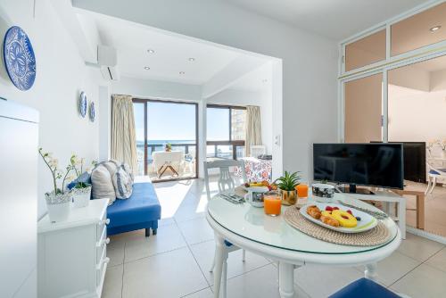 797 HOLIDAY RENTALS - Apartamento en Aloha con vista al Mar