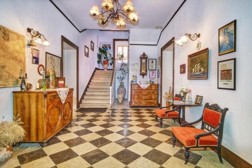 Apartments Old Sailor s House