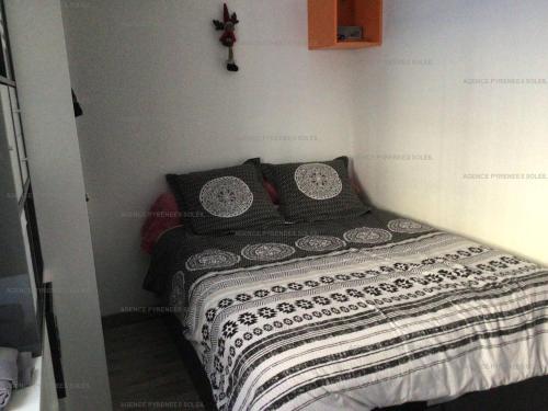 Zdjęcie z galerii obiektu Grand studio/cabine lumineux, proche commerces et pistes - FR-1-295-193 w mieście Les Angles