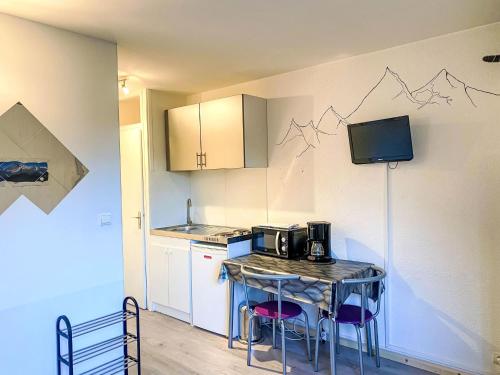Studio Arve 1 et 2-3 by Interhome