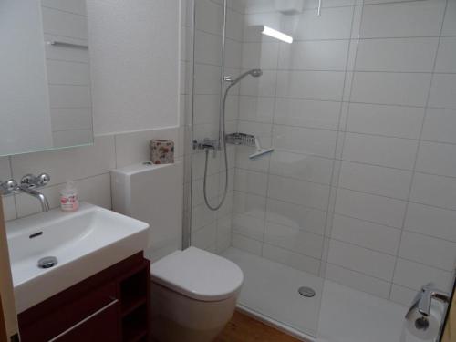 Un baño de Apartment Elena # 1 by Interhome