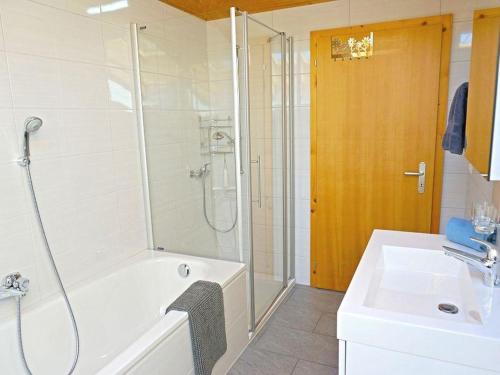 Apartment Majelas Heiti by Interhomeにあるバスルーム