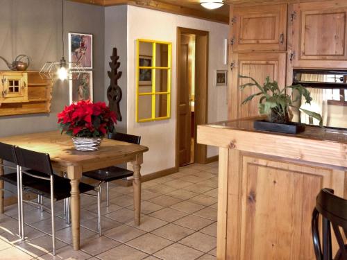 Una cocina o cocineta en Apartment Drive by Interhome