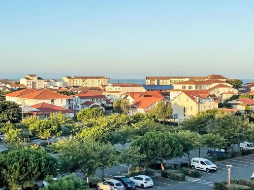 Landskap semula jadi dekat dengan apartmen