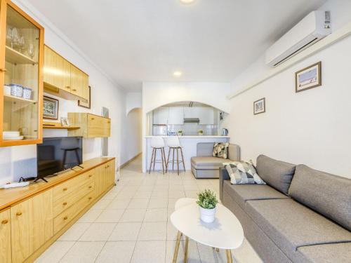 Apartment Sant Maurici-24 by Interhome
