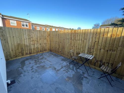 Light-filled Eco-home with Patio photo 34