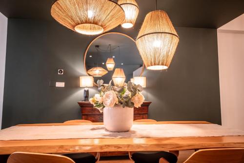 Fotografie z fotogalerie ubytování Le Duplex - Clim - Parking - WiFi v destinaci Montauban