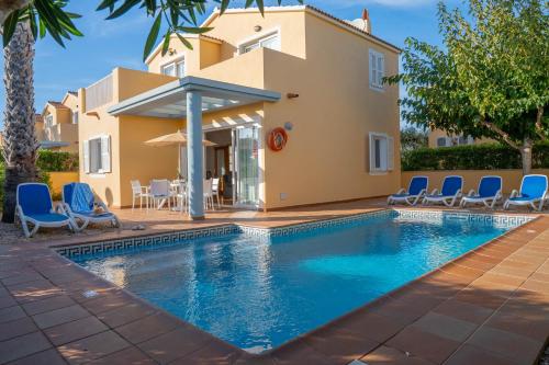 Villas Amarillas by Escape Home