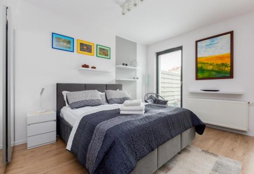 Wrzeszcz Modern Studio by BookingHost