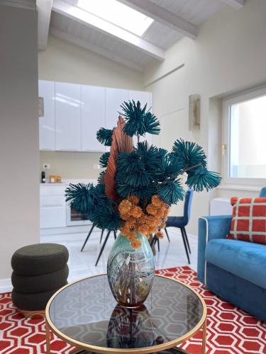 Cucina o angolo cottura di La CHARTREUSE Luxury Suites