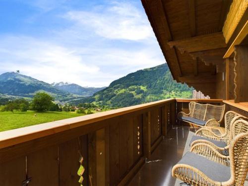Ein allgemeiner Bergblick oder ein Berglick von der Ferienwohnung aus
