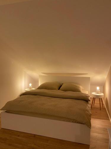 Postel nebo postele na pokoji v ubytování Ferienwohnung Kilz II in Gensingen