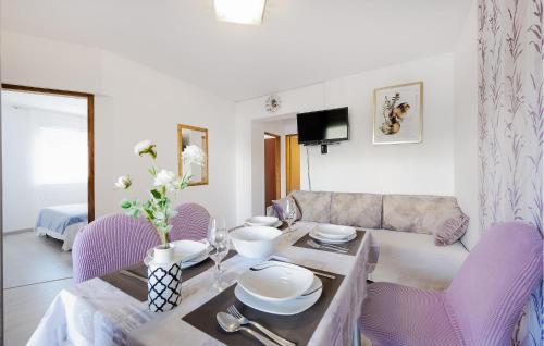 Stunning Apartment In Vodice With Wifi