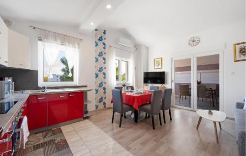 Nice Apartment In Vodice With Wifi