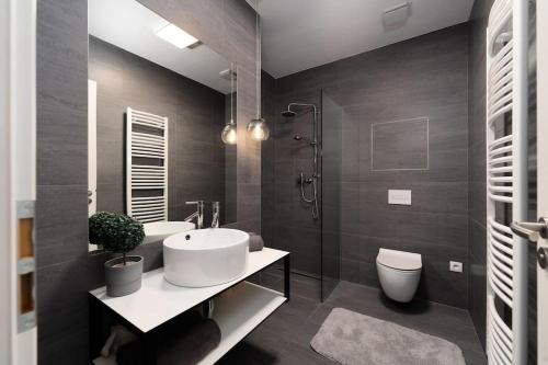 Un baño de Lorenc Apartment