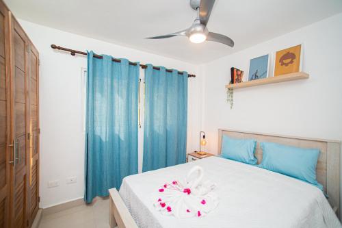 Postel nebo postele na pokoji v ubytování CMB202 BEACH AREA Res Cristamar