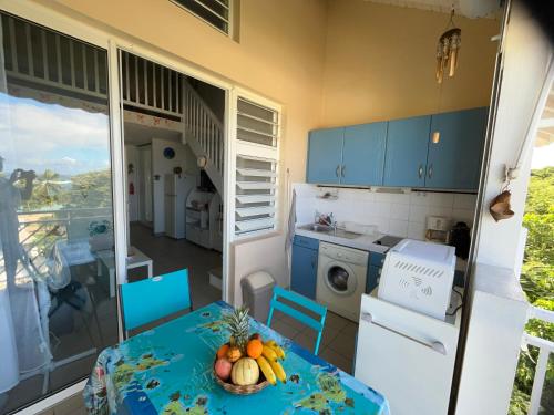 Η κουζίνα ή μικρή κουζίνα στο Duplex Vue sur Mer, Plage à 100m