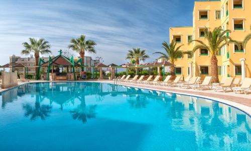 Afbeelding uit fotogalerij van Hotel Esra and Family Suites - All Inclusive in Didim