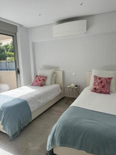 Athens Riviera Lux Flat, Lemos Vouliagmeni