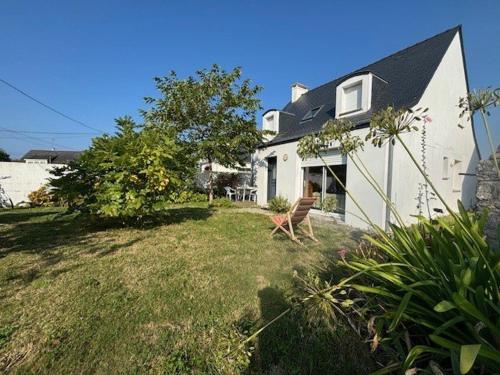 Quiberon : Maison 3 pièces, 105m², parking, quartier calme proche plage - FR-1-478-305