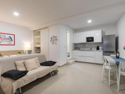 Apartment Navigator - Comfort Studio