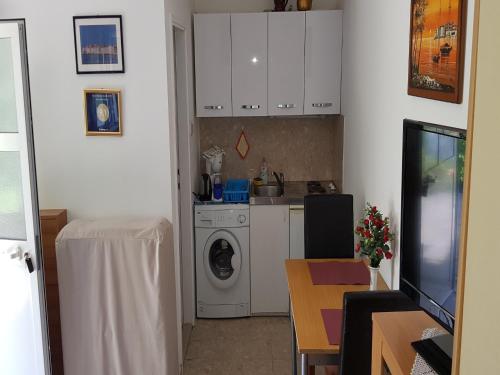 Apartment Mateo Lapad - Studio Apartment with Terrace and Garden View