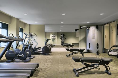 Fitness centrum a/nebo fitness zařízení v ubytování Element Amsterdam