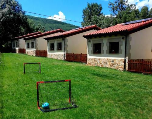 Το κτήριο όπου στεγάζεται  the country house