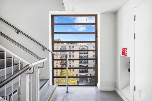 Modern 3 bedroom - Olympic Park - E20 Stratford photo 11