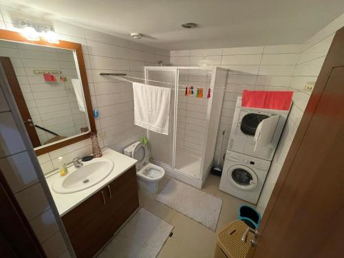Aviators apartmentにあるバスルーム