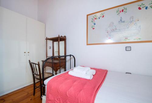 Ένα ή περισσότερα κρεβάτια σε δωμάτιο στο Ismini Apartments