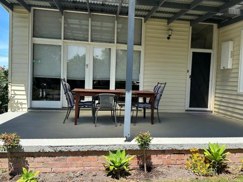 Μπαλκόνι ή βεράντα στο Growse House Yarram 3BR
