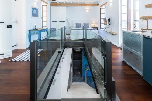 kito- transformed house on the water's edge