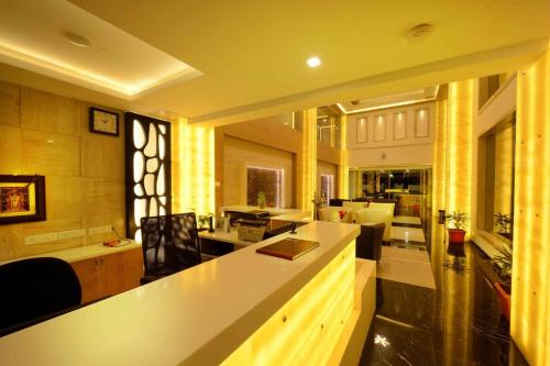 哥印拜陀Hotel Mahi's Gateway的相册照片