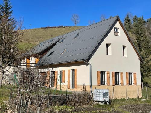 Photo de la galerie de l'établissement Gîte ROSIDAJEAN, à Gresse-en-Vercors