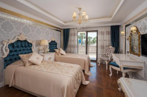 Postel nebo postele na pokoji v ubytování Adin Resort Hotel - Halal All Inclusive
