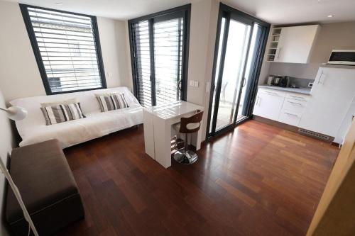 pleasant apartment in the center of saint rémy de provence in the alpilles - 2 people