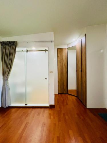 Φωτογραφία από το άλμπουμ του Khaolak Alisa House στο Καο Λακ