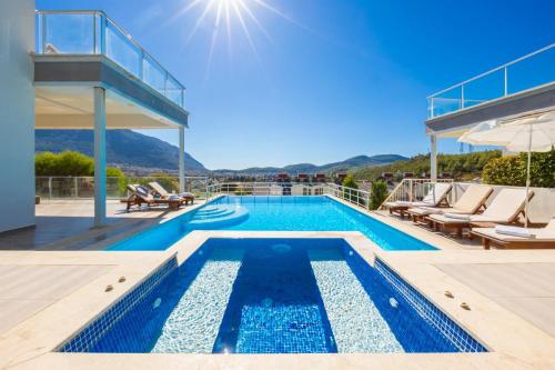 a swimming pool on the roof of a house at Residence Villa 1 in Oludeniz