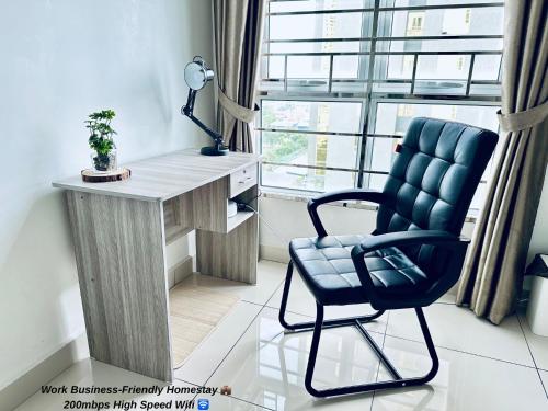 a desk and a chair in a room with a window at 10pax 3-Bedroom l Seaview l Georgetown l Gleneagles l Mansion One in George Town