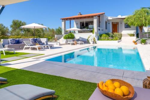 Villa Ampelaki - Premium Villa with heated pool
