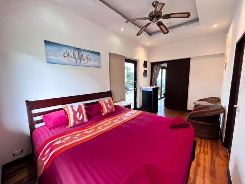 Кровать или кровати в номере Siam Sunrise Seaview