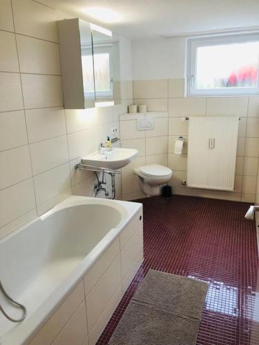 Koupelna v ubytování Wohnung in Oberriexingen