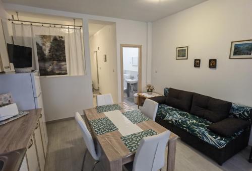 Studioapartment in Opatija mit Terrasse, Klimaanlage, W-LAN, Waschmaschine 5211-1