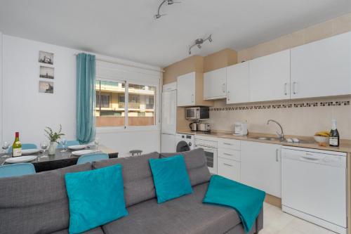 Nice apartment 20 meters from the beach