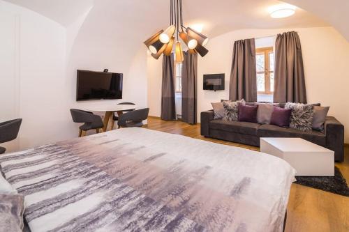 Studio Arco Rustic