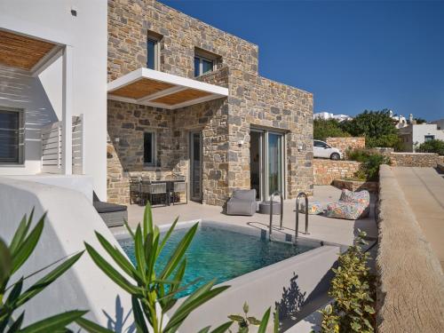 Carla villa with panoramic sea views in Paros