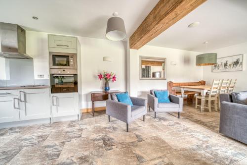Dapur atau dapur kecil di Beautiful cottage in New Forest, Perfect for Two