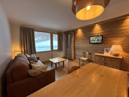 Chalet 4 pers, skis aux pieds, Laitelet, Méribel - FR-1-355-207